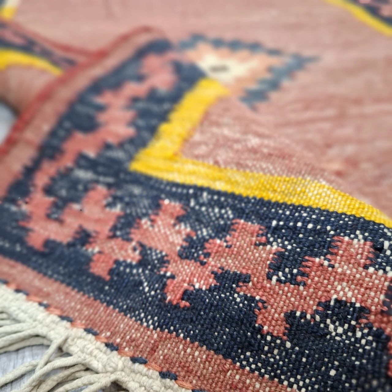 carpet-farshboom-3859445371