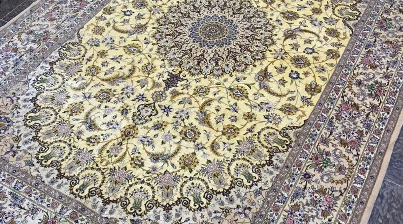 carpet-farshboom-3971384293