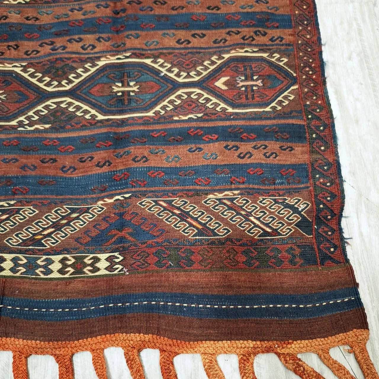 carpet-farshboom-4064969922