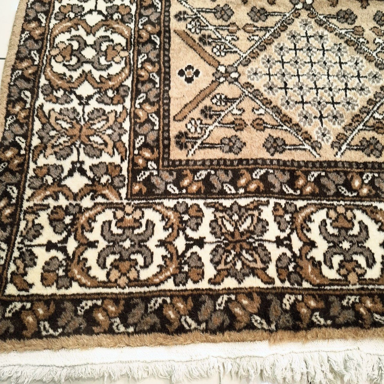 carpet-farshboom-4066549241