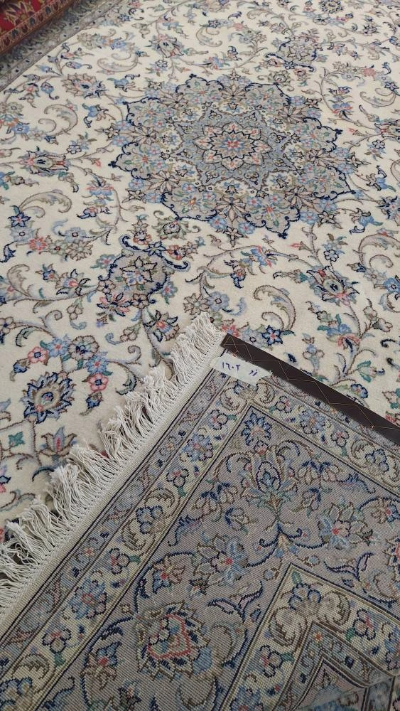 carpet-farshboom-4160980441