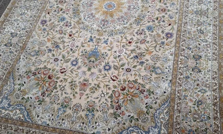 carpet-farshboom-4165842096