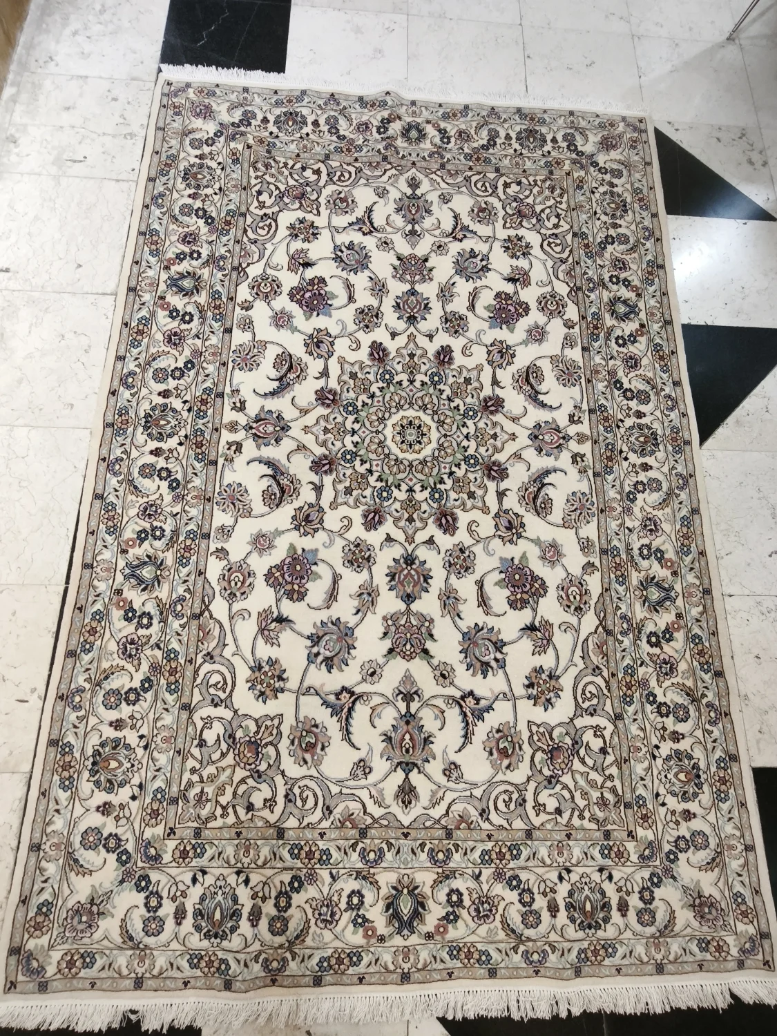 carpet-farshboom-4482268046