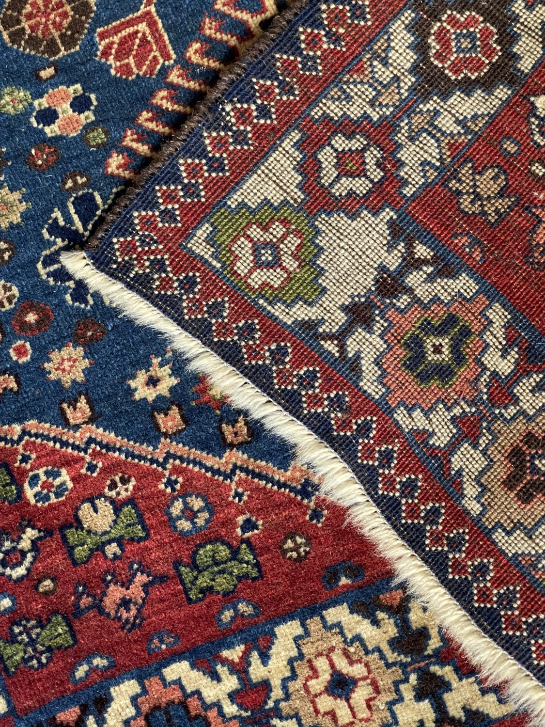 carpet-farshboom-4581480918
