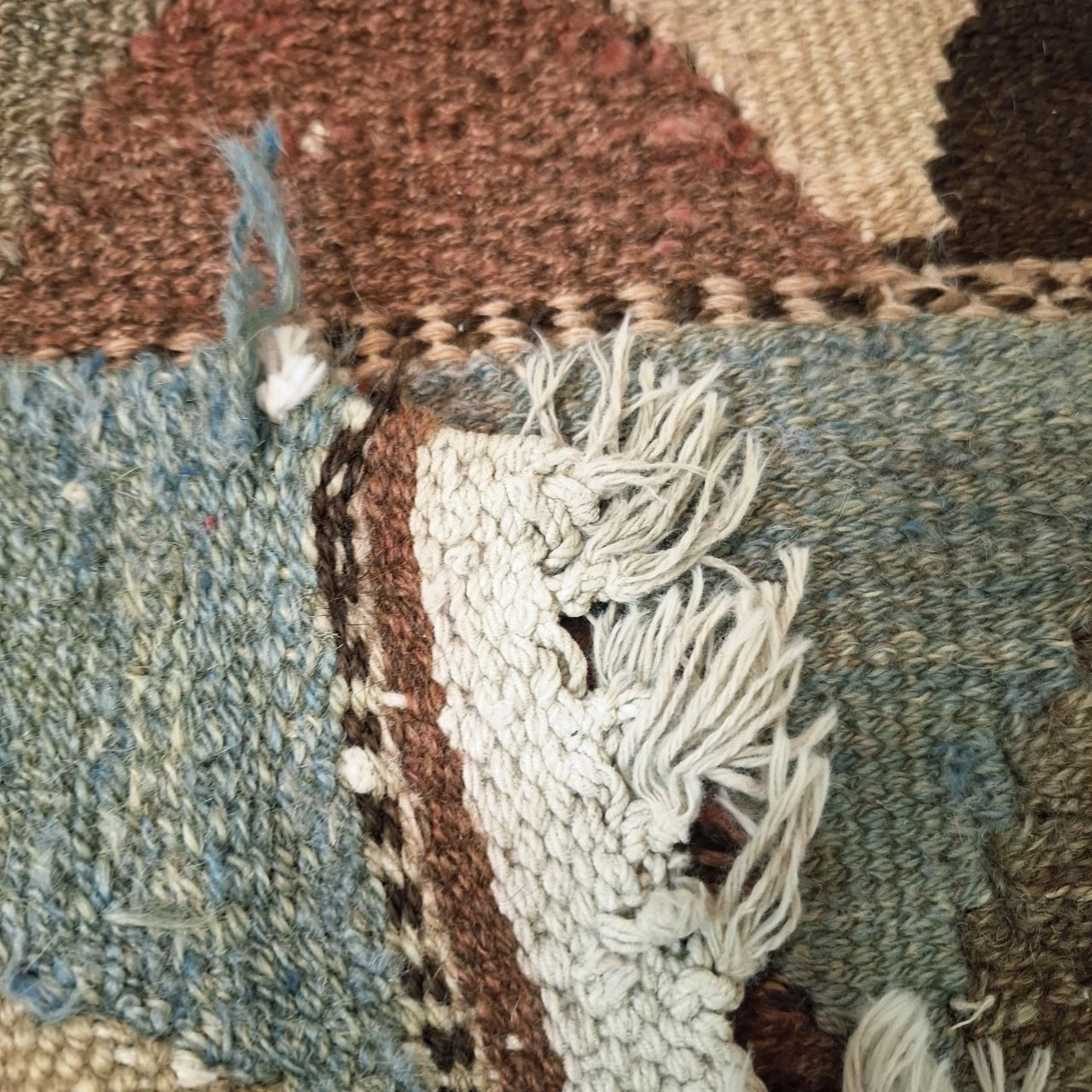 carpet-farshboom-4609185552