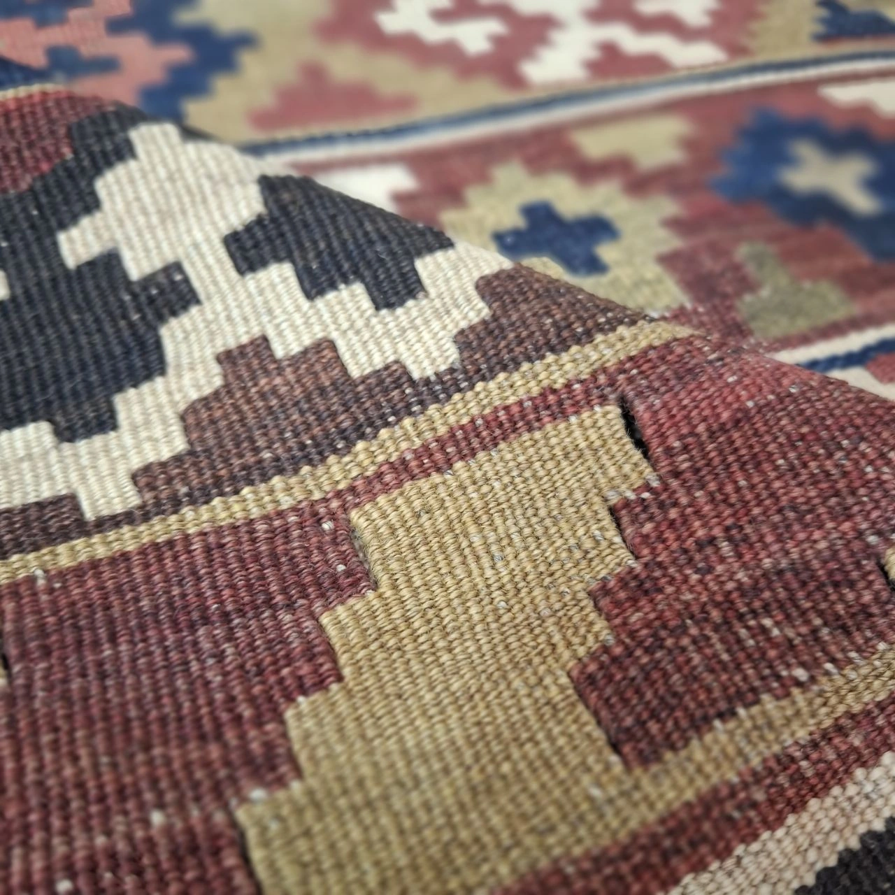 carpet-farshboom-4649834046