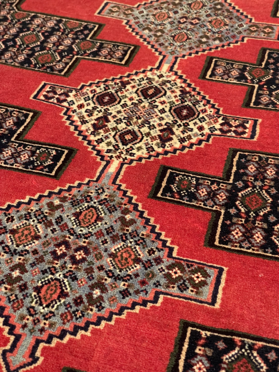 carpet-farshboom-4691098320