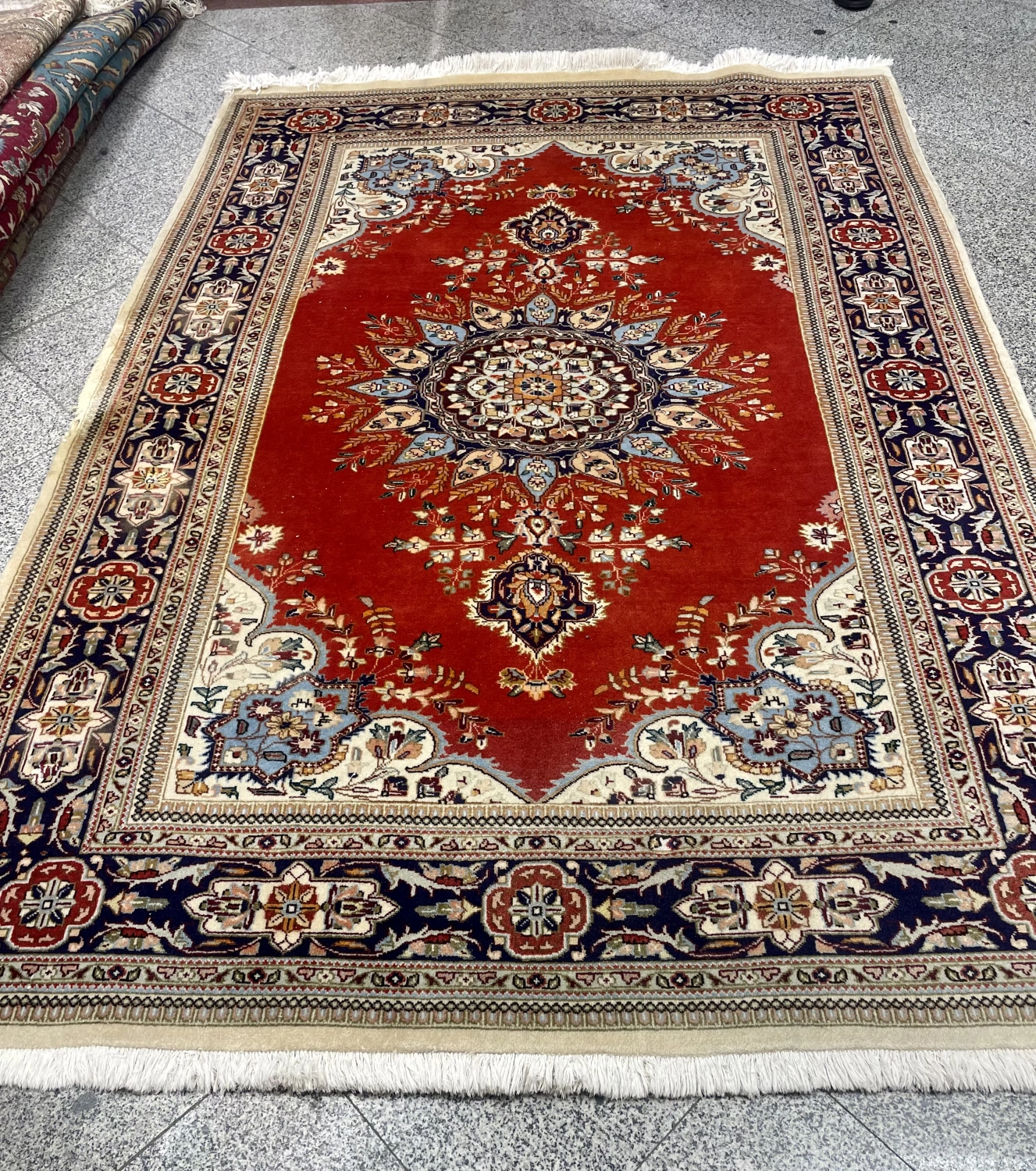 carpet-farshboom-4719170919