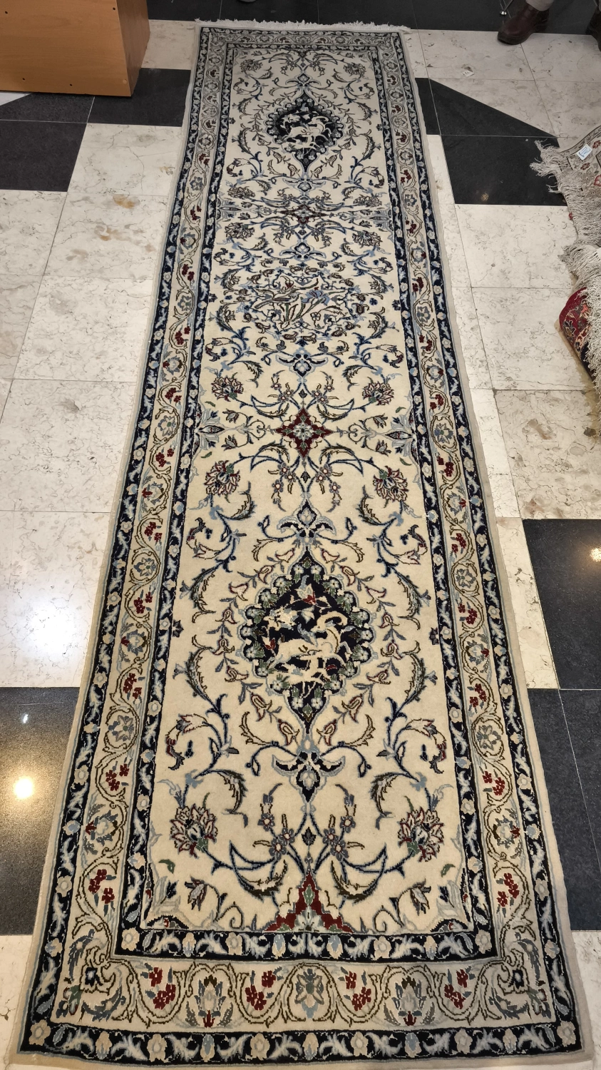 carpet-farshboom-4817685057