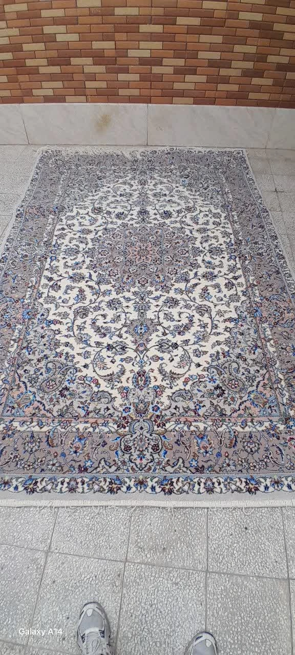 carpet-farshboom-4958633984