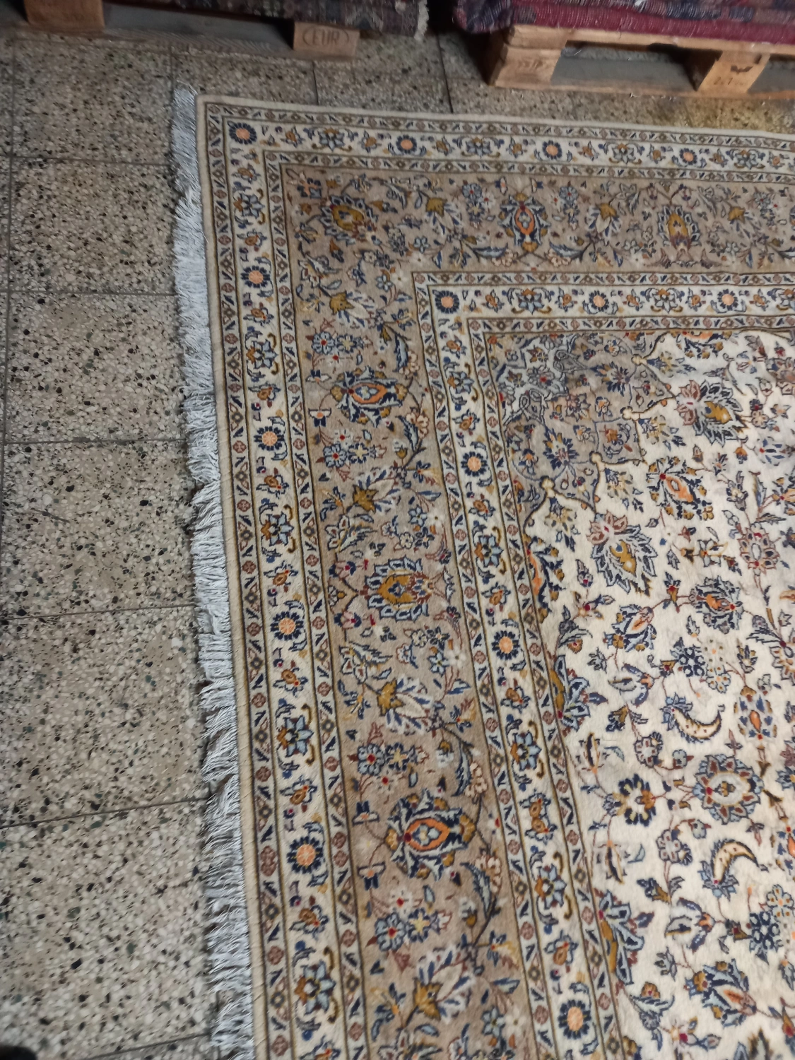 carpet-farshboom-5295822535