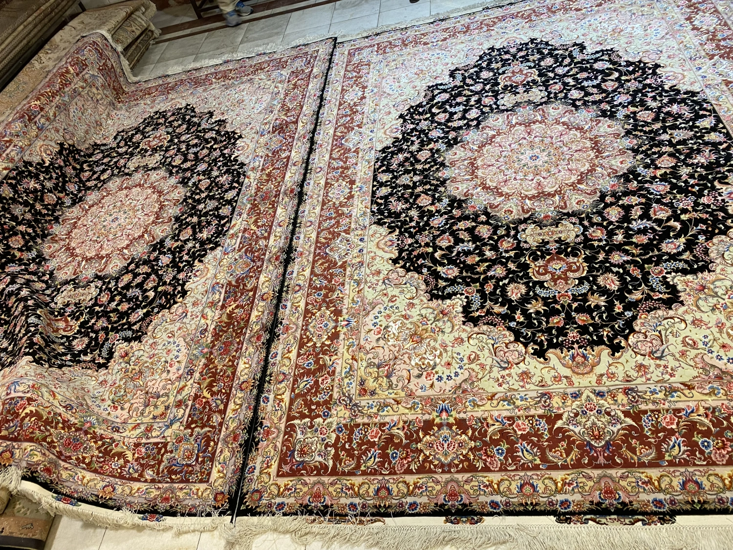 carpet-farshboom-5420359565
