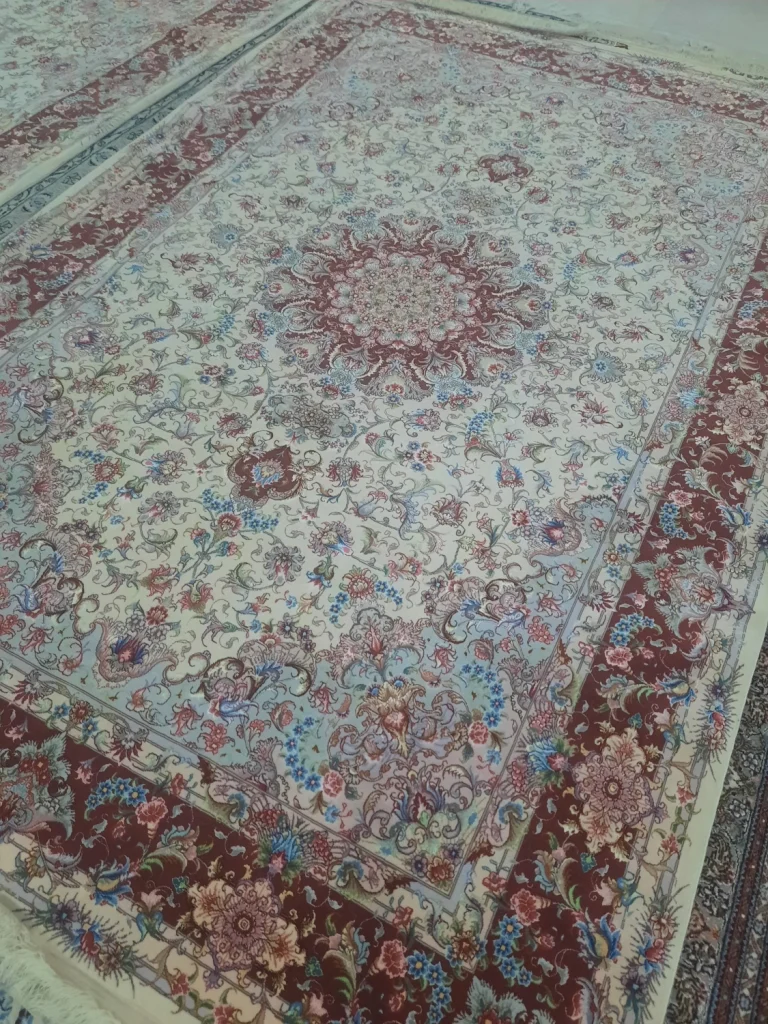 carpet-farshboom-5475962135