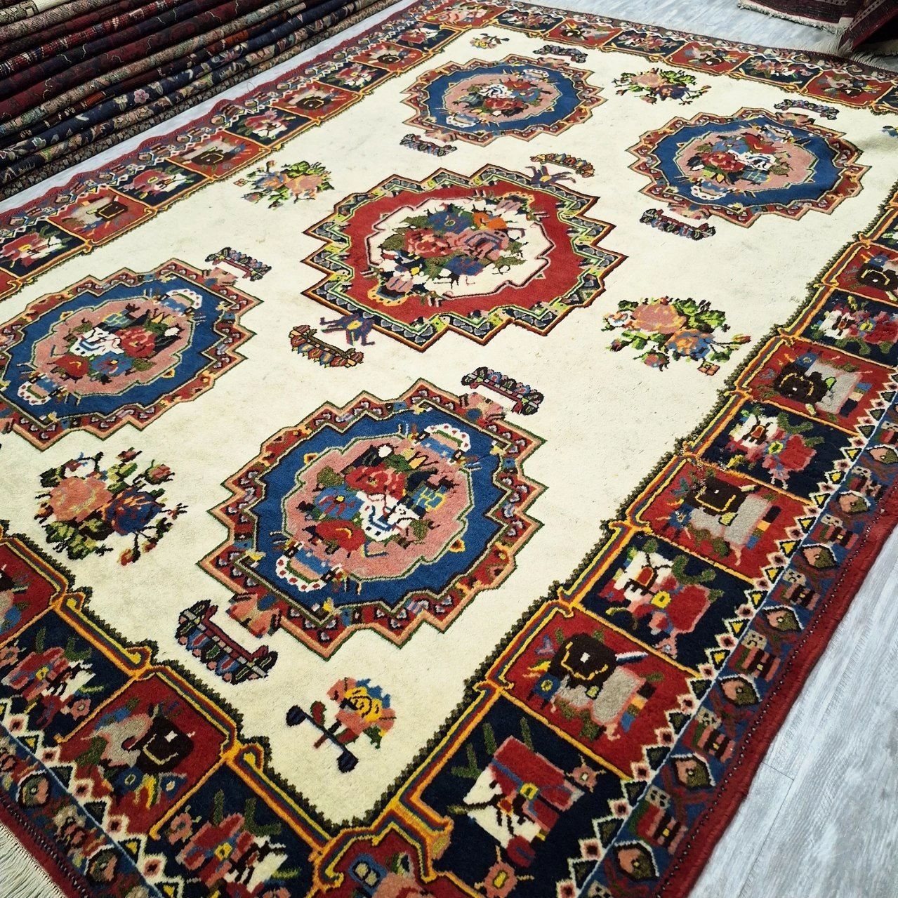 carpet-farshboom-5491523831