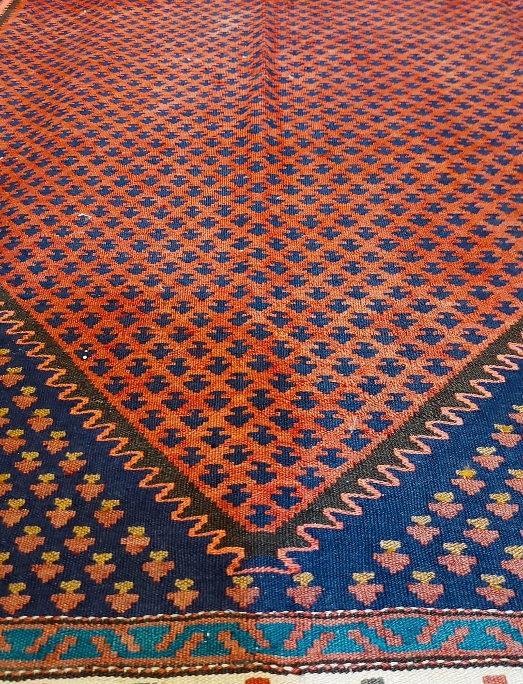 carpet-farshboom-5603066318