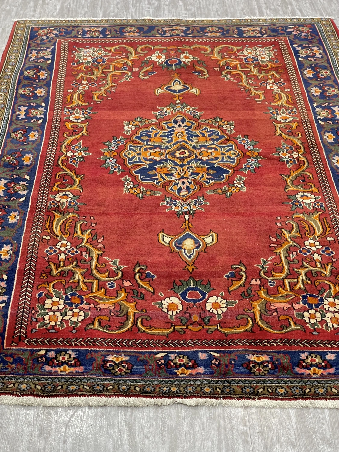 carpet-farshboom-6234840577