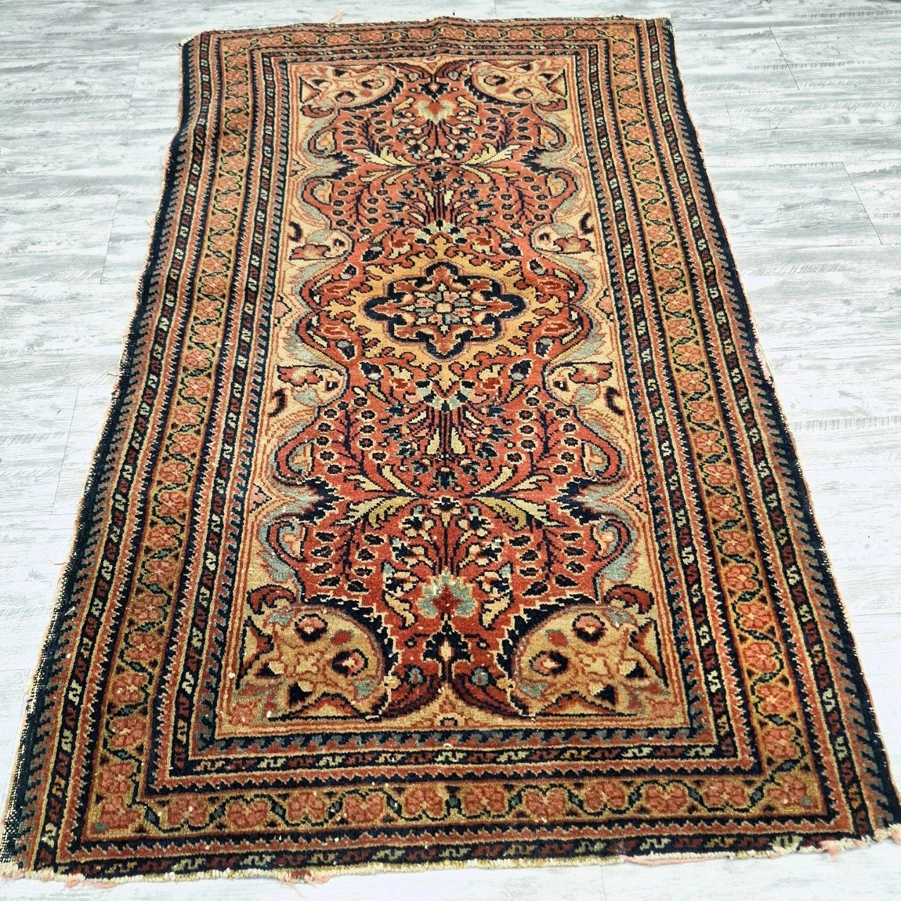carpet-farshboom-7062592405