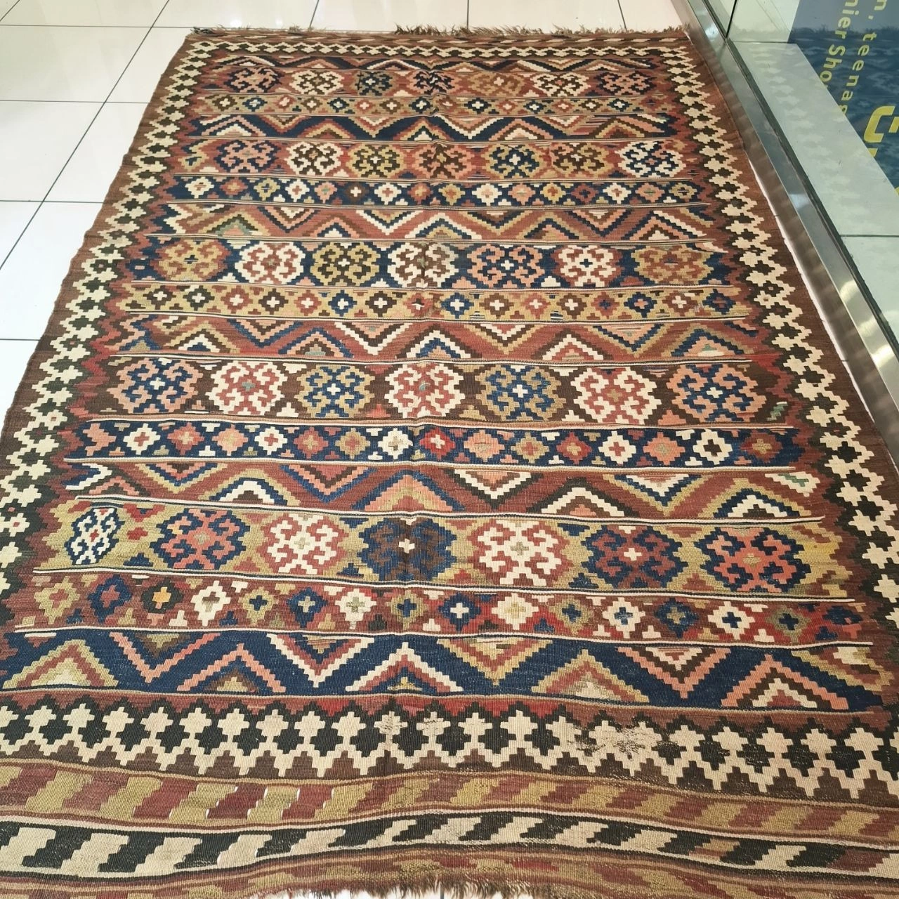 carpet-farshboom-7140756577