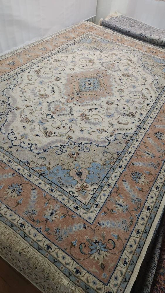 carpet-farshboom-7185981985