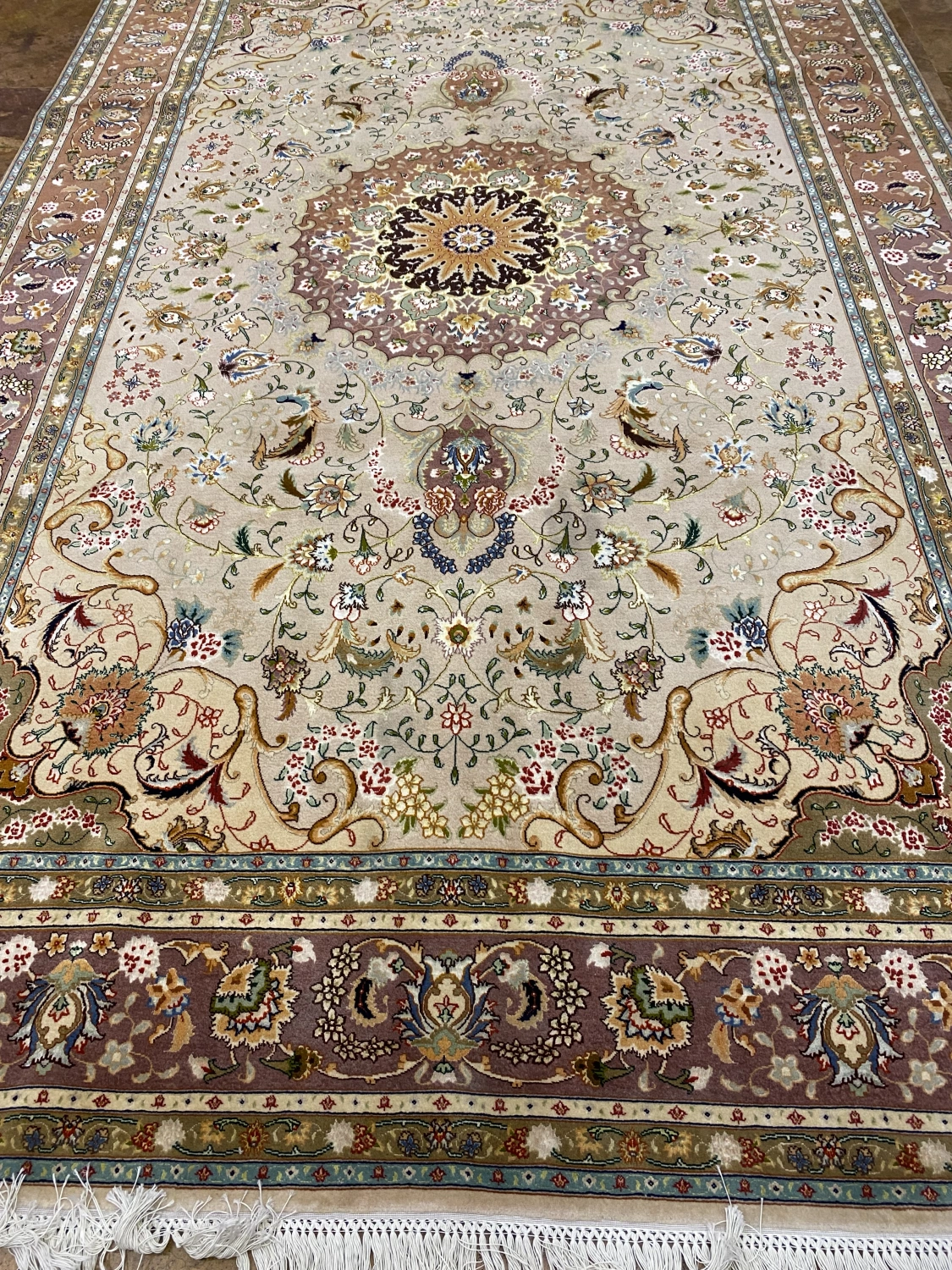 carpet-farshboom-7265543639