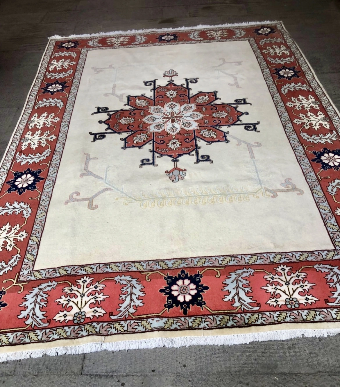carpet-farshboom-7464287333