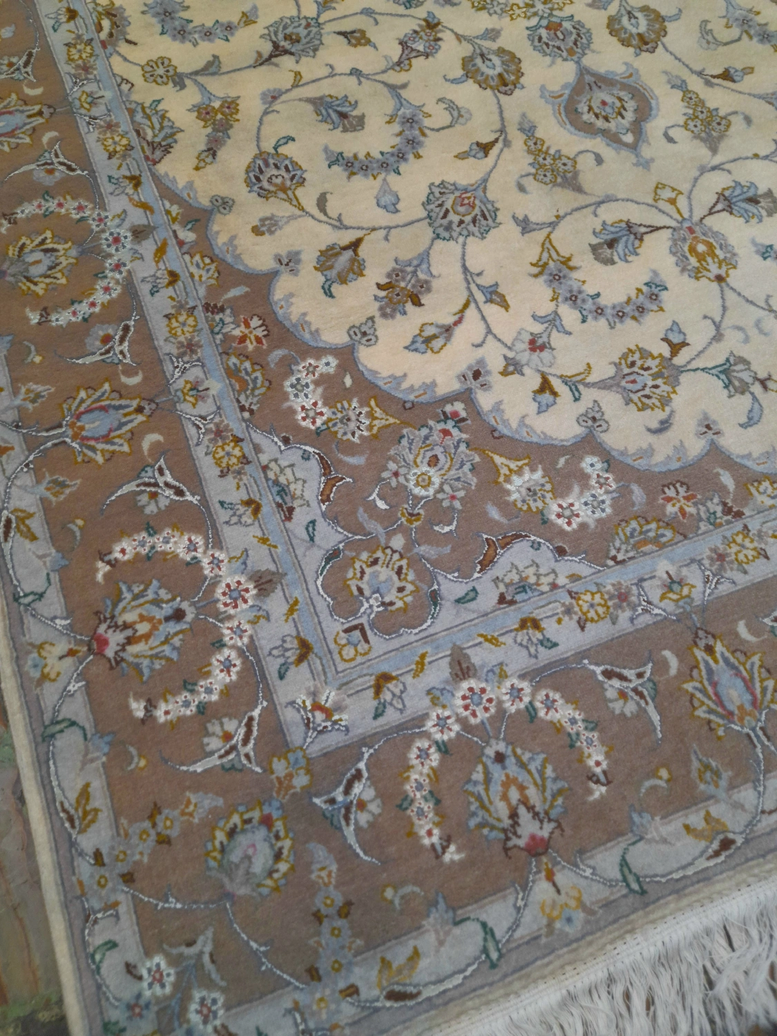 carpet-farshboom-7663292903