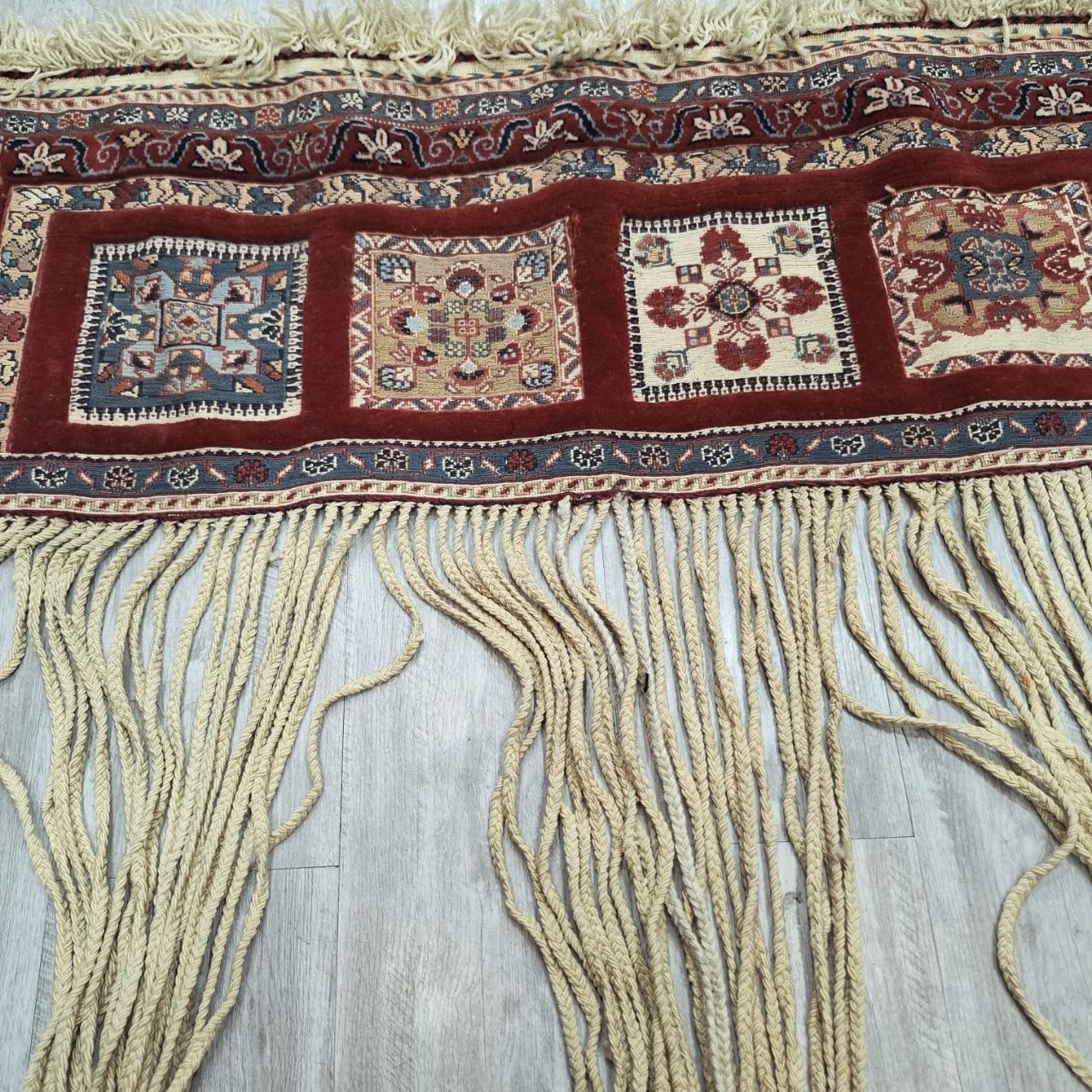 carpet-farshboom-7771346499