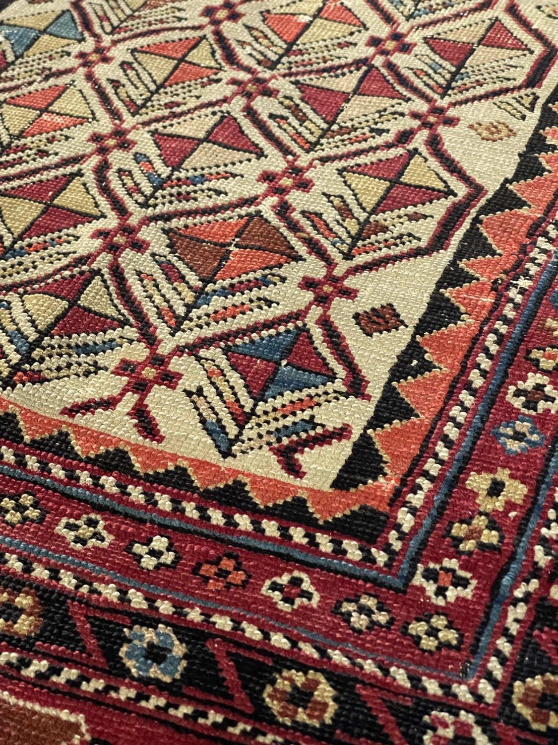 carpet-farshboom-7888495055