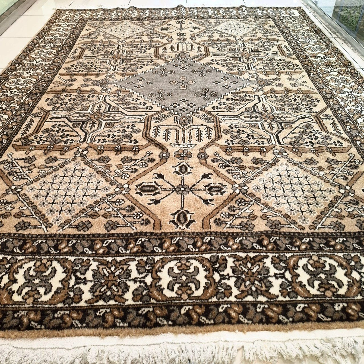 carpet-farshboom-8217258395
