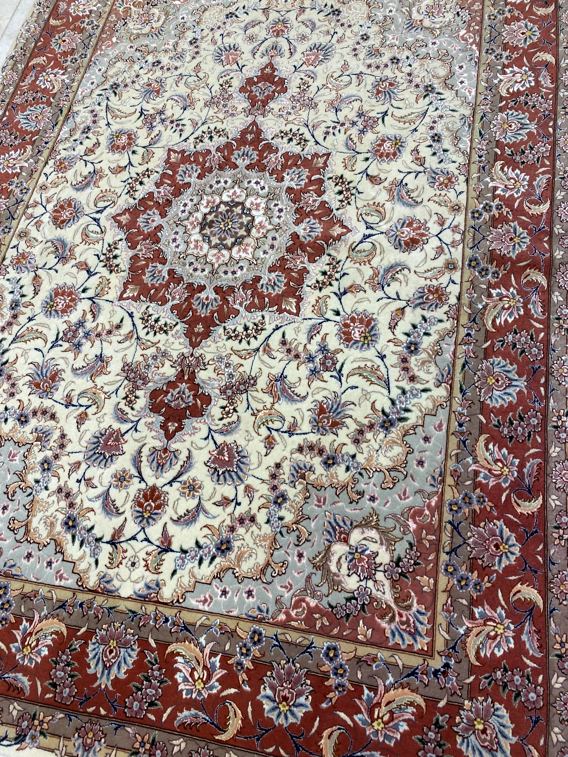 carpet-farshboom-8255257478
