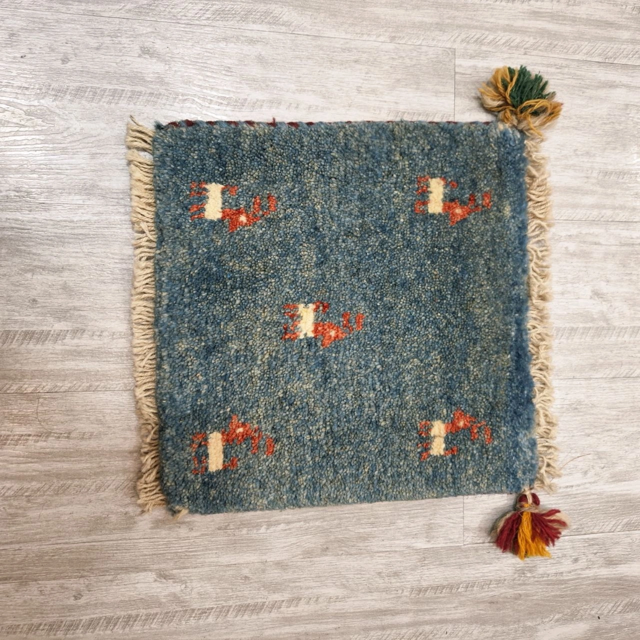 carpet-farshboom-8266847321