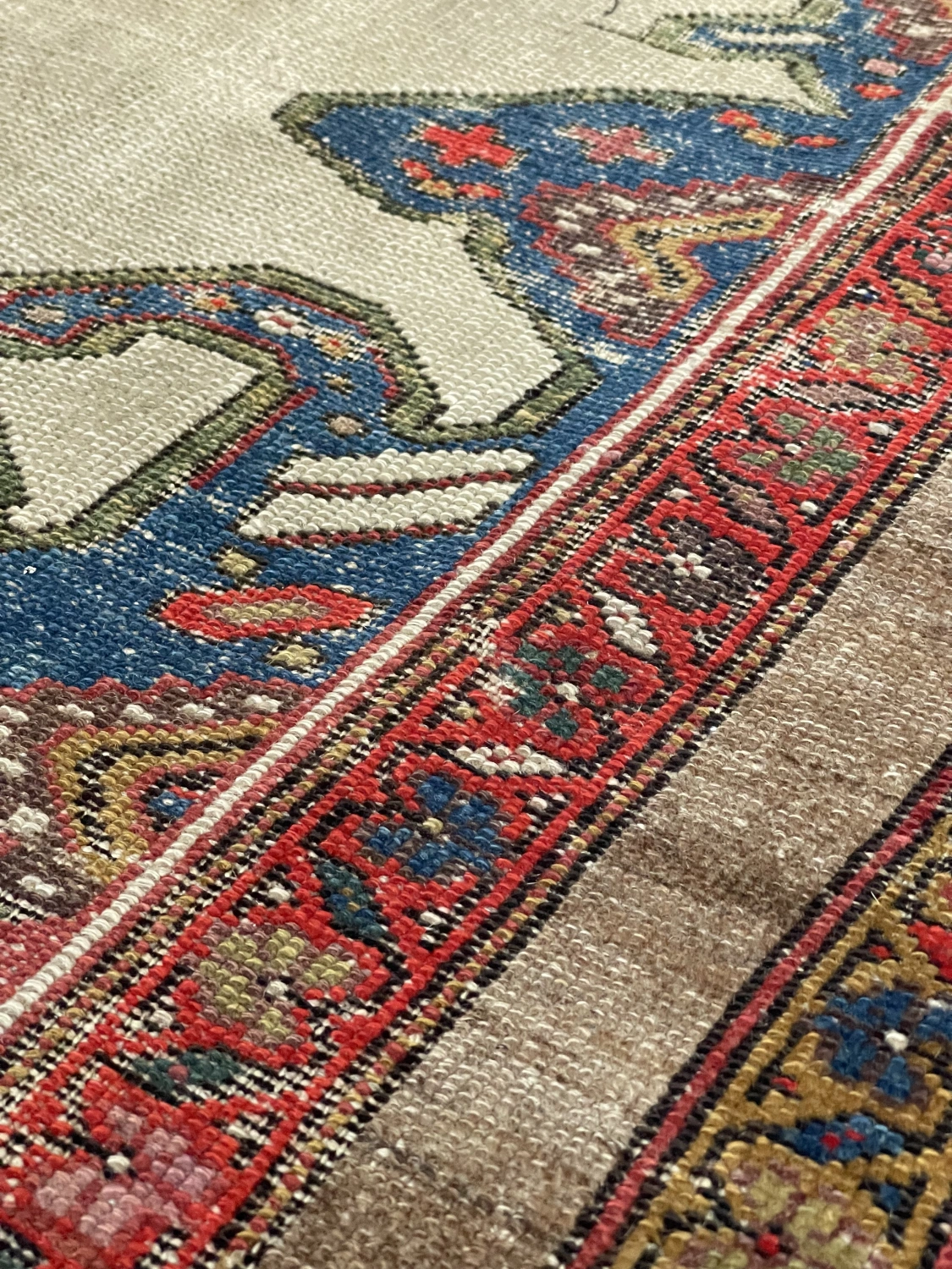 carpet-farshboom-8336203453