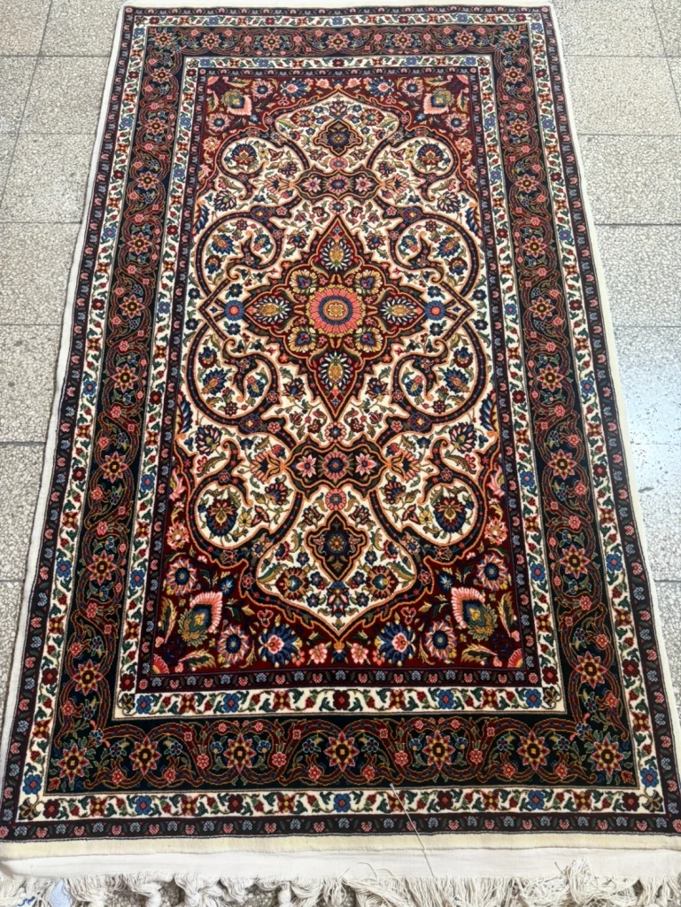 carpet-farshboom-8341278704