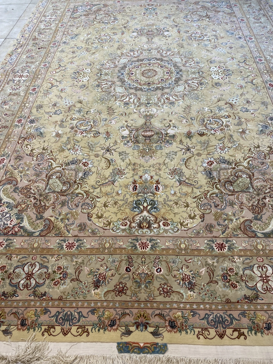carpet-farshboom-8789641125