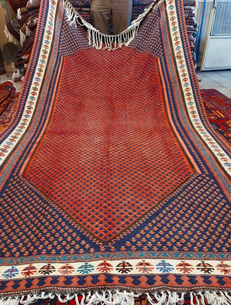 carpet-farshboom-8936901485