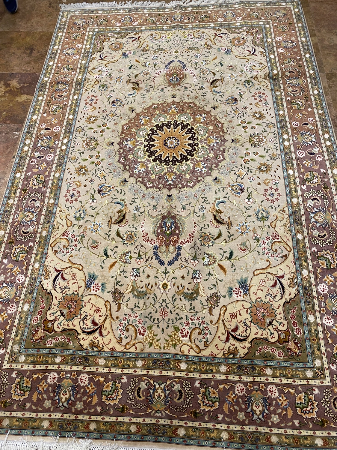 carpet-farshboom-8995245932