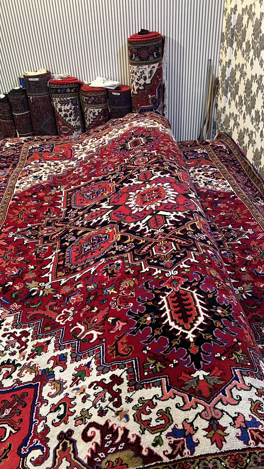 carpet-farshboom-1225749573