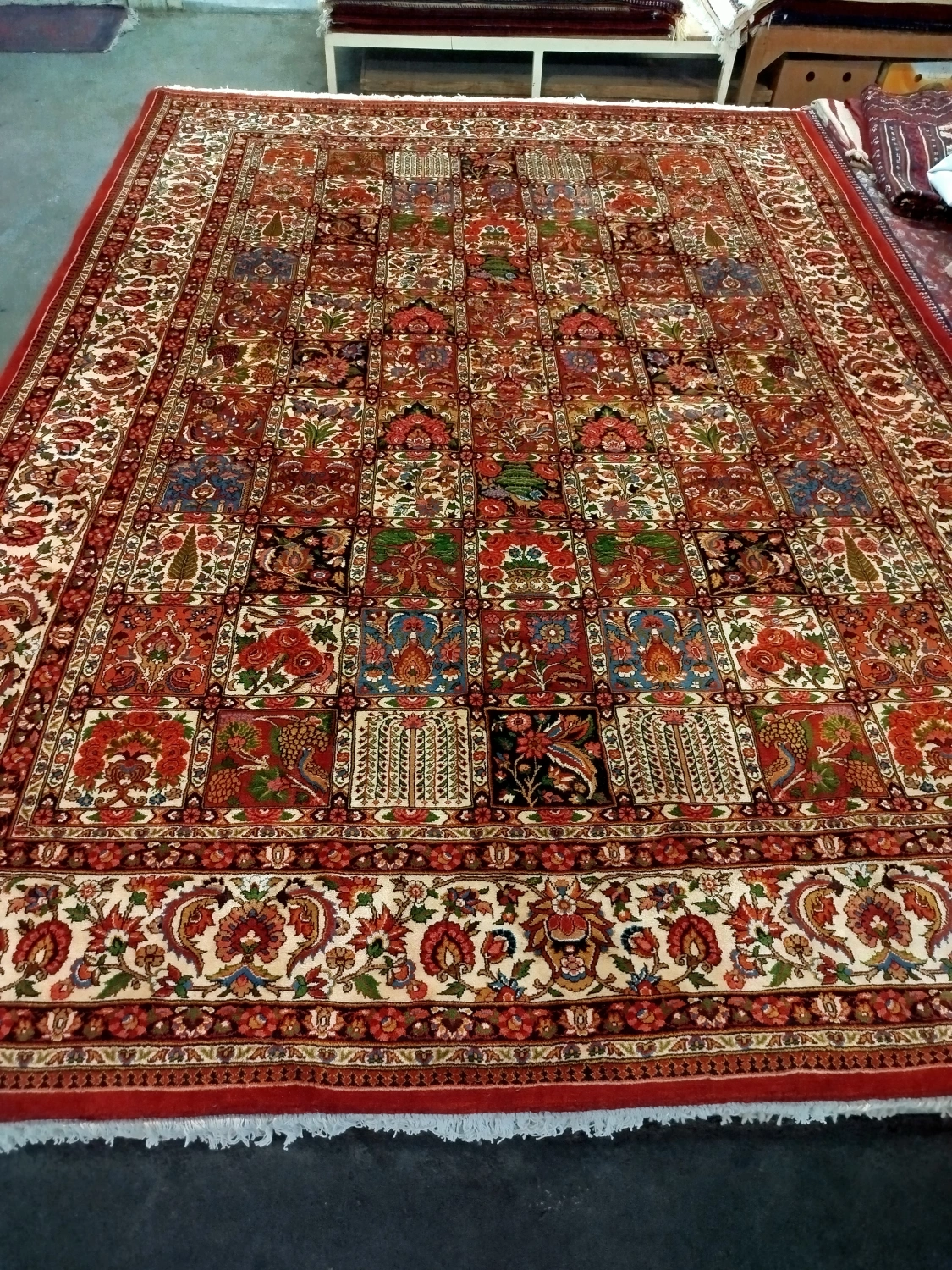 carpet-farshboom-1234525705