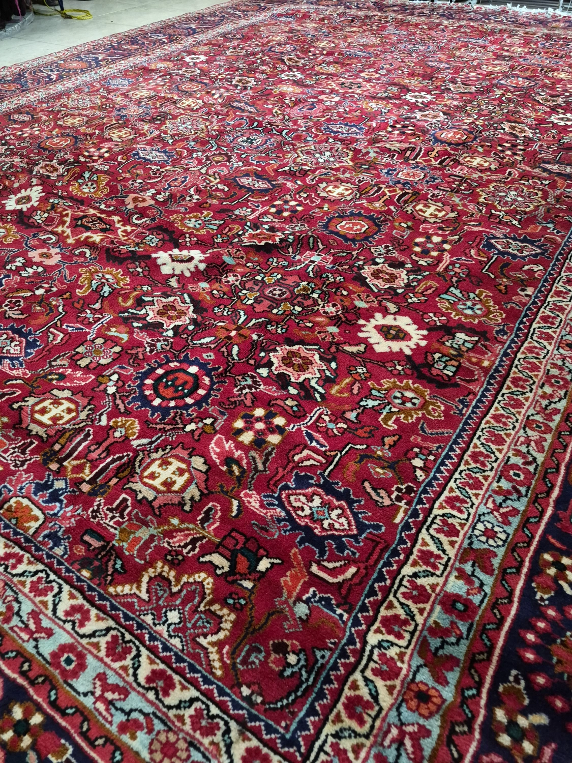 carpet-farshboom-1461459971