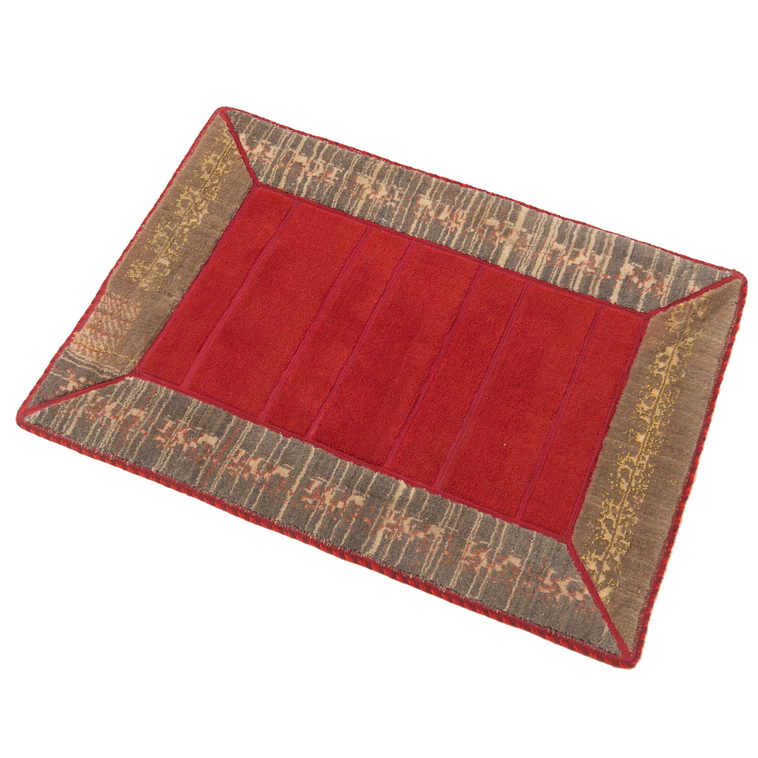carpet-farshboom-1546997247