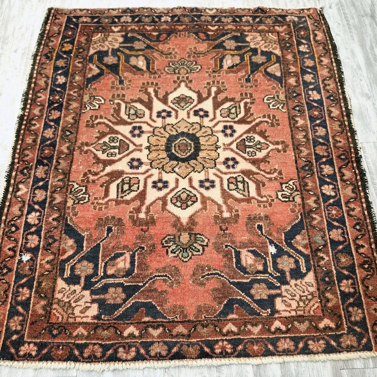 carpet-farshboom-1905802390