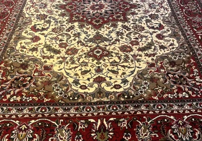 carpet-farshboom-2068861634
