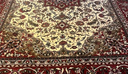 carpet-farshboom-2068861634