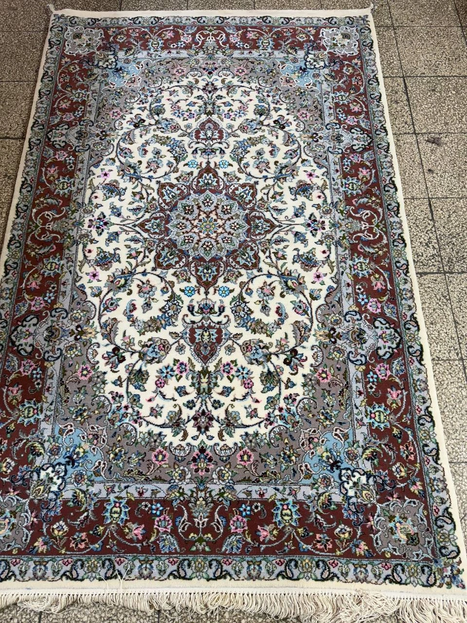 carpet-farshboom-2325842951