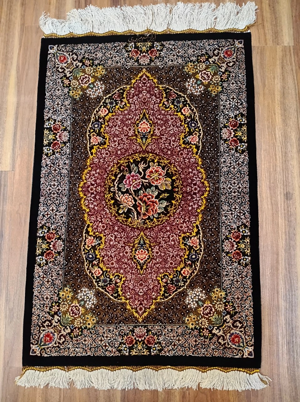 carpet-farshboom-2522383006