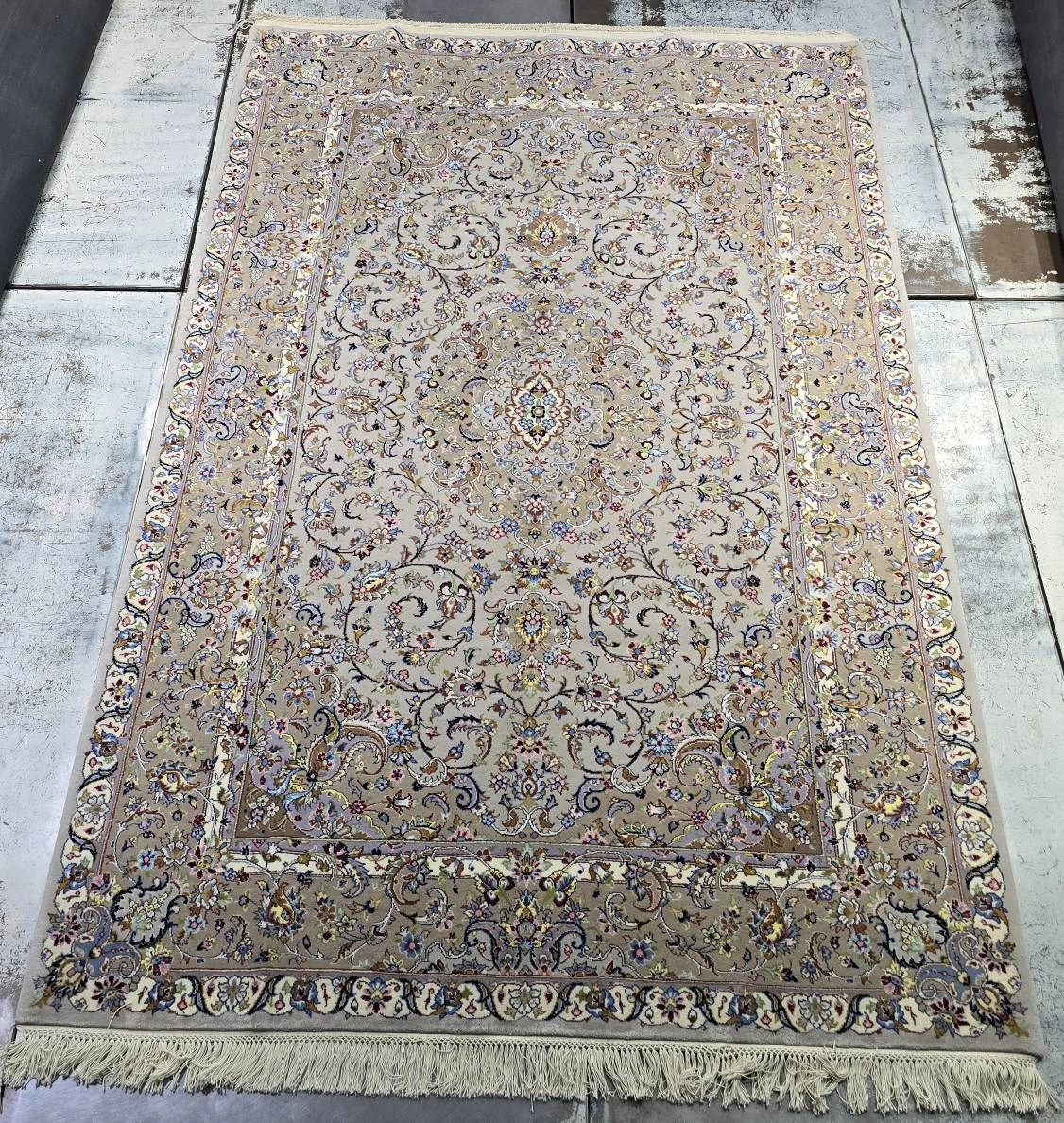 carpet-farshboom-2522400273