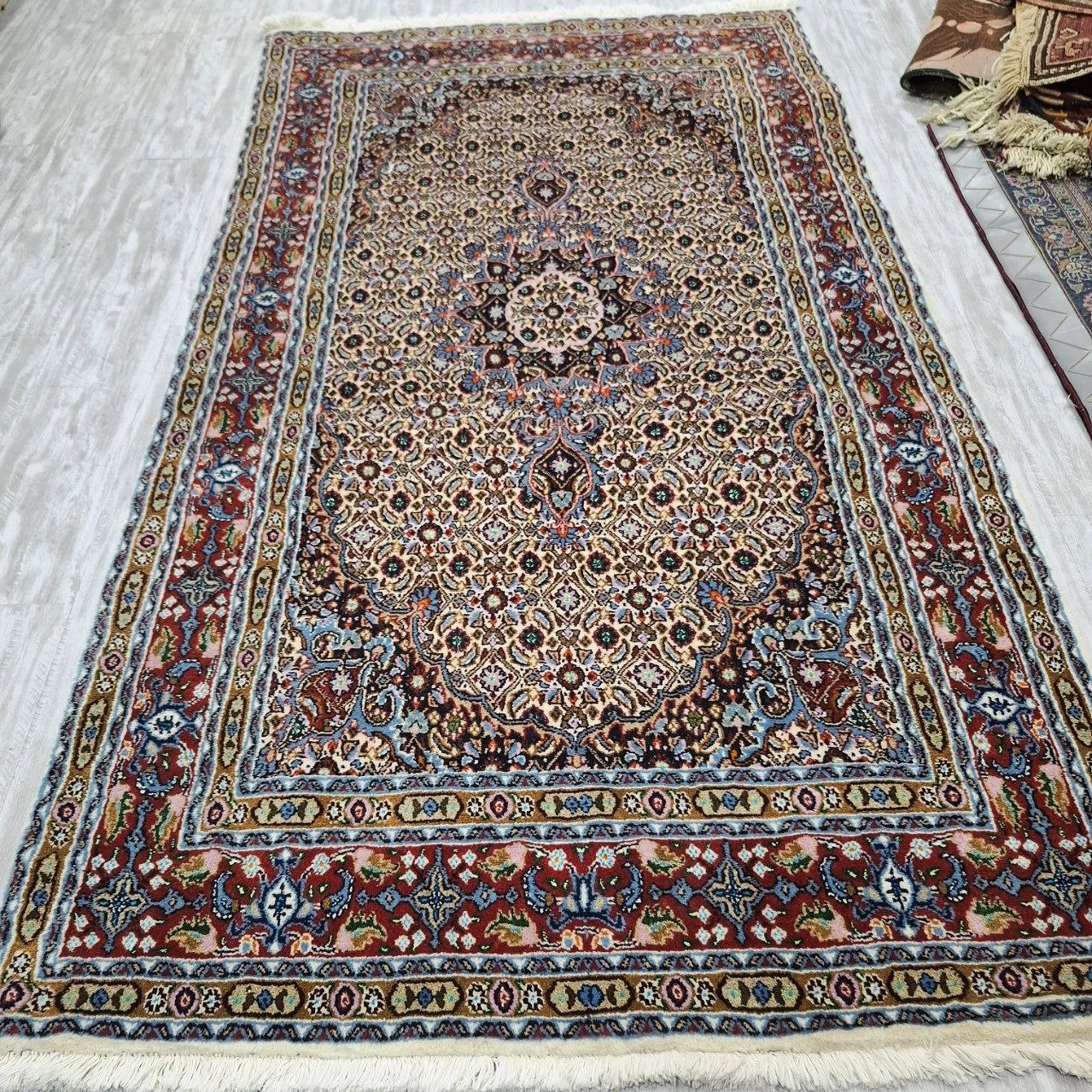 carpet-farshboom-2619833866