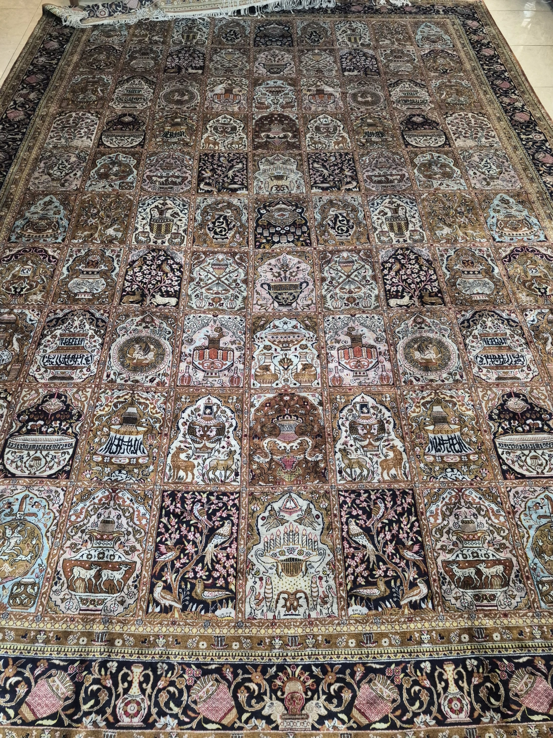 carpet-farshboom-2744439157