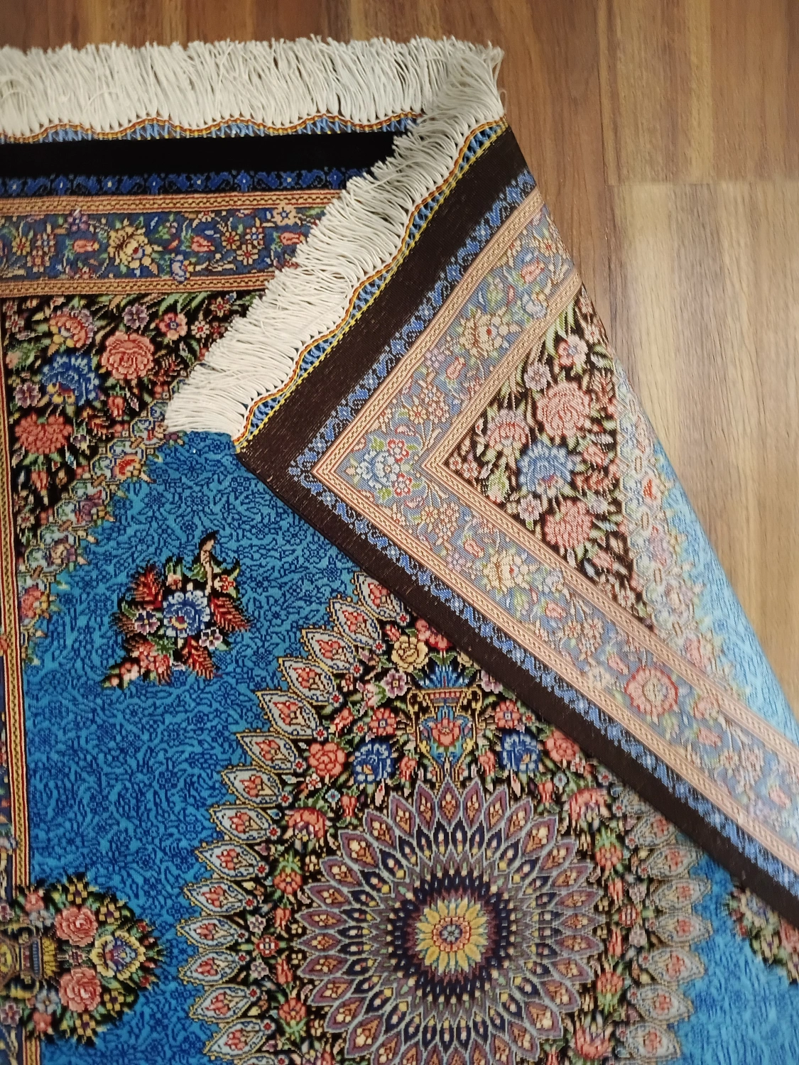 carpet-farshboom-2807574449