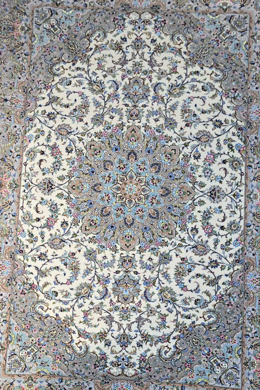 carpet-farshboom-2948640039